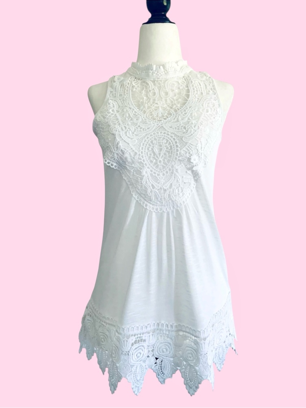 Jordache vintage white crochet sleeveless top